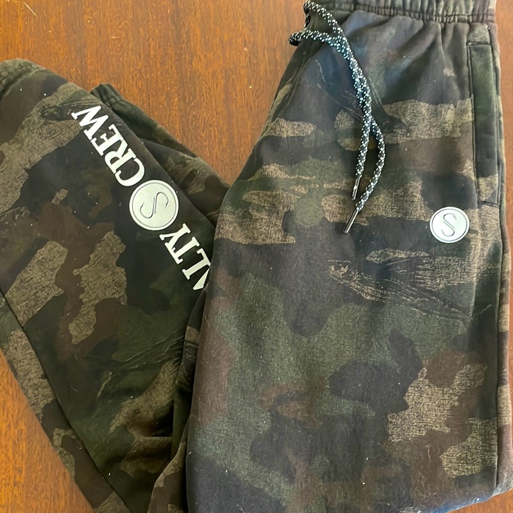 Like new. Good quality and style. Only hung dry so color is rich. Barely worn
